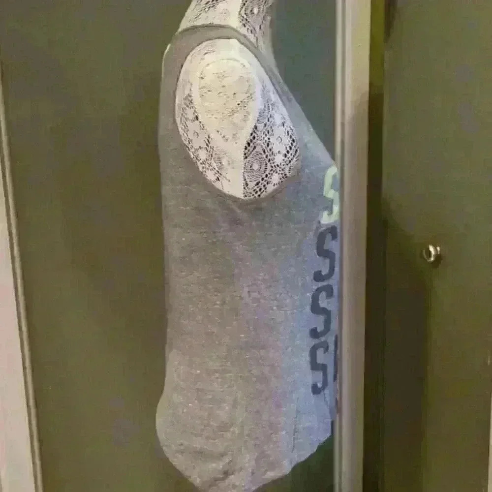 Swag Tee shirt with back zipper sz Large - Picture 2 of 3
